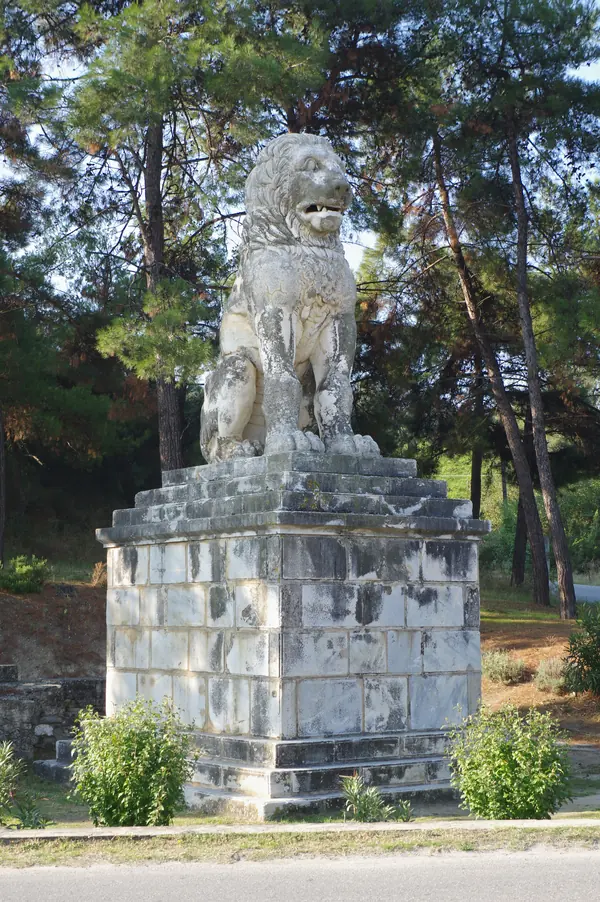 Amphipolis: The Lion Monument and the Kasta Tomb