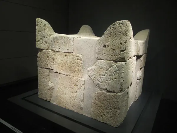 Beersheba Horned Altar