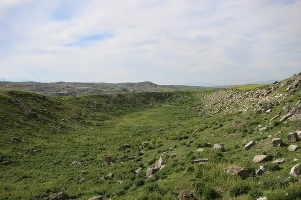 Laodicea: Temple A, the Western Theatre and the Stadium