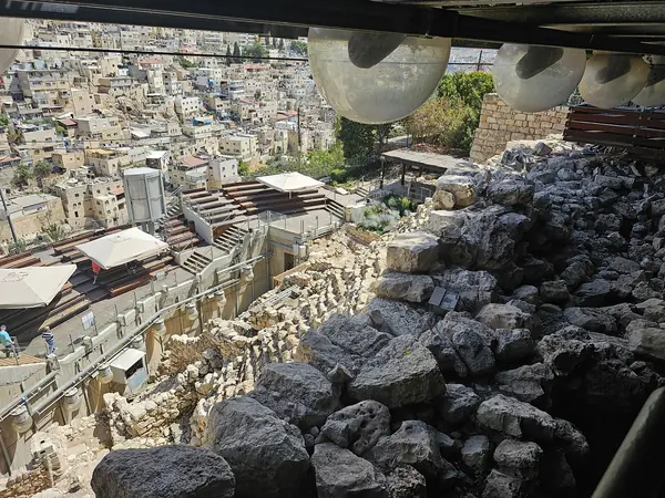 Large Stone Structure ('David's Palace')