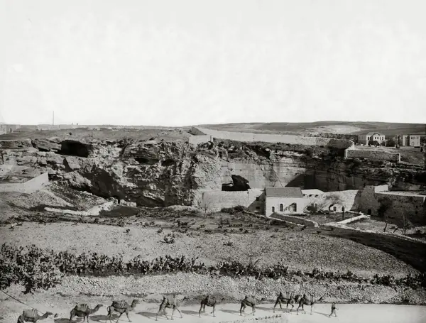 Ron Wyatt's 'Ark' beneath Skull Hill