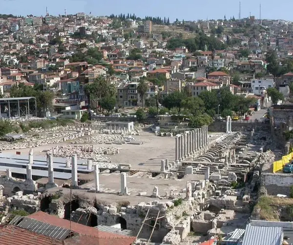 Agora of Smyrna and the Basilica Graffiti